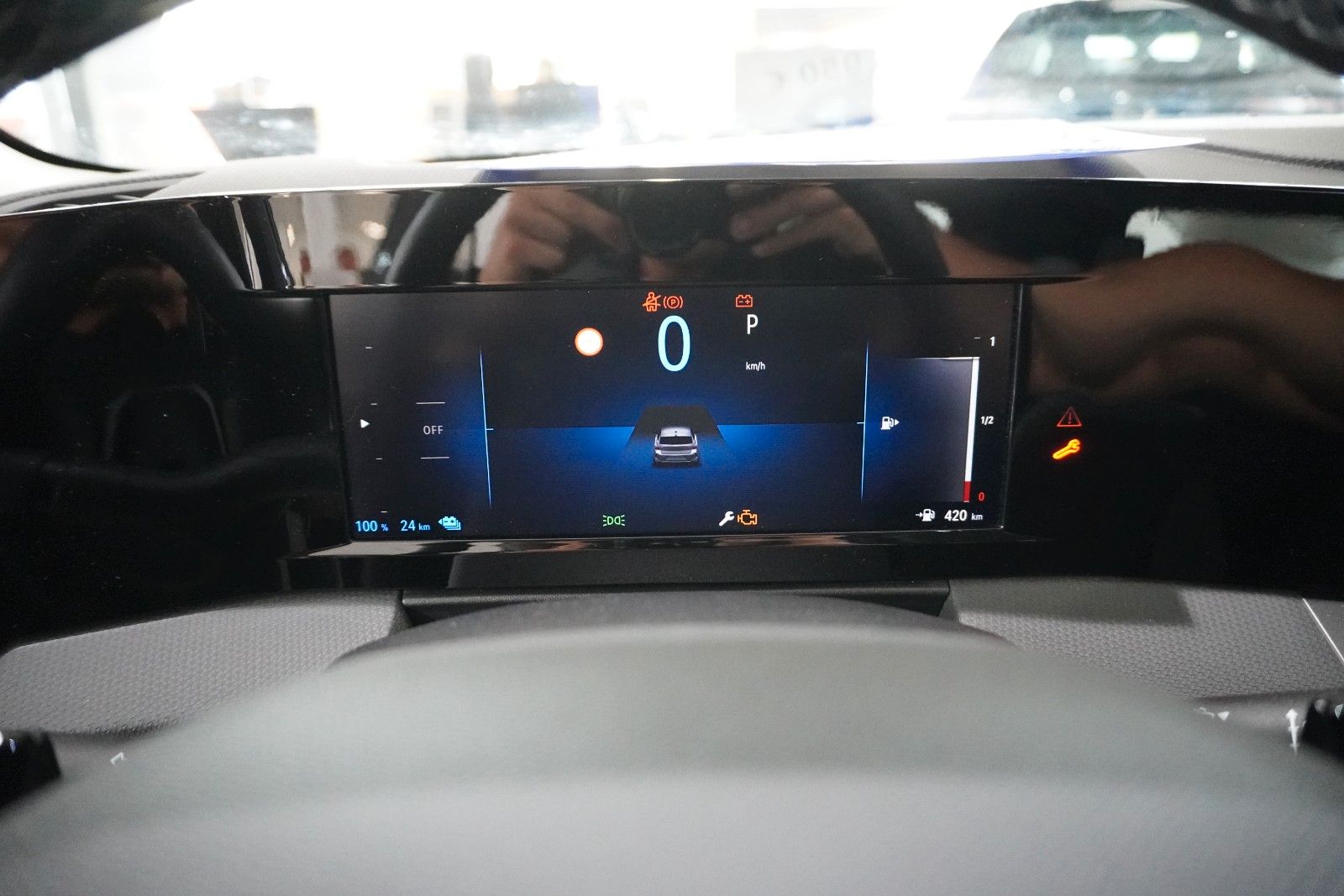 Fahrzeugabbildung Opel Astra L Lim. 1.6 HYBRID EDITION NAVI/KAMERA/AHK