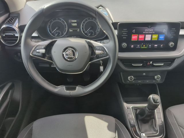 Fahrzeugabbildung SKODA Fabia 1.0 MPI Ambition CLIMATRONIC SITZHZG SMART