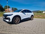 Audi Q4 Sportback 45 e-tron Werksgarantie 5 Jahre  - Audi Q4 von privat