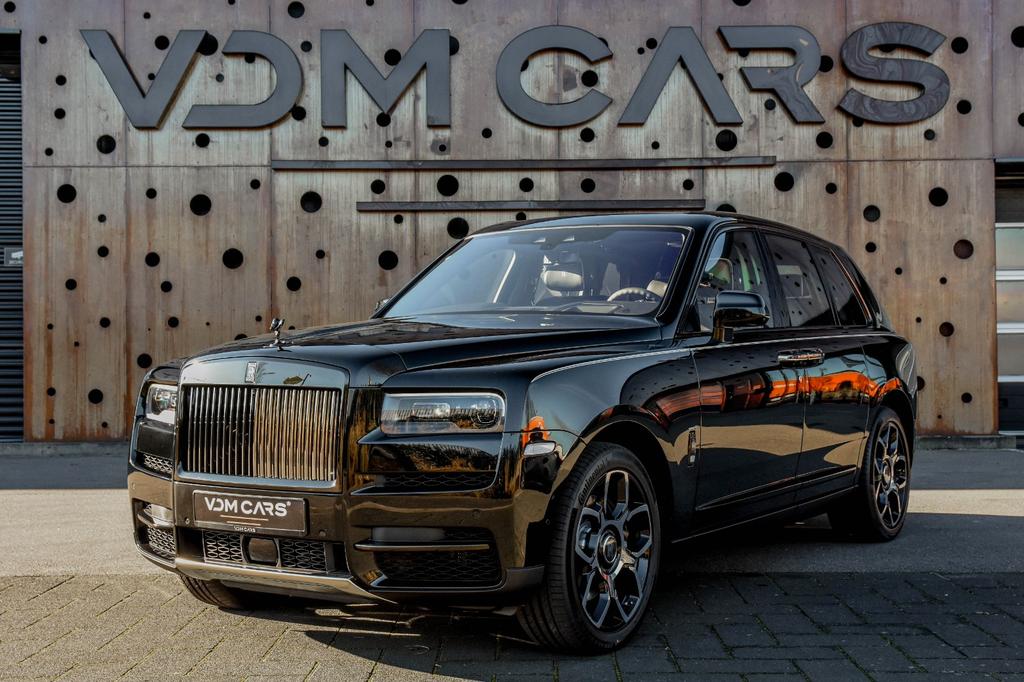Rolls-Royce Cullinan Black Badge *Rear Theatre*Pano*MY 2023*