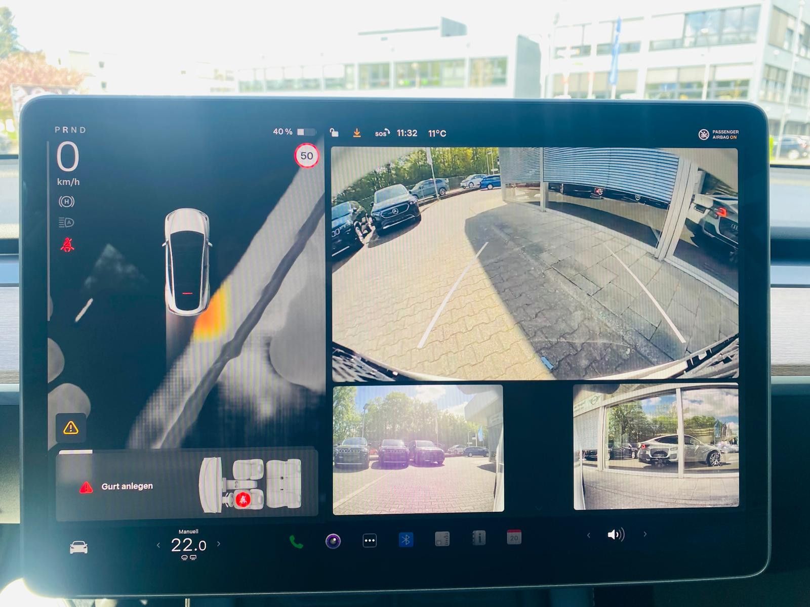 Fahrzeugabbildung Tesla Model Y LR Dual AWD PANO+STDHZ+NAVI+LED+ACC+AHK+