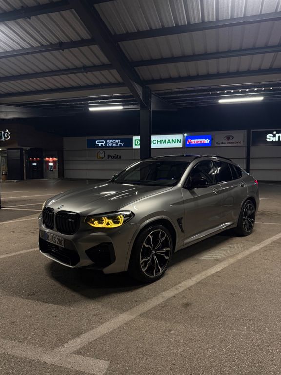 Image of BMW X4 M