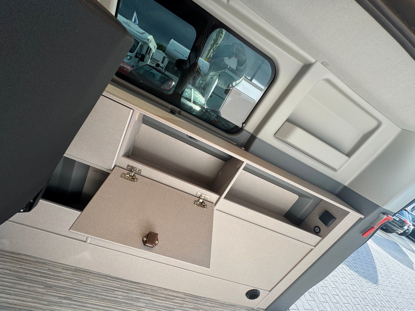 Fahrzeugabbildung Bürstner Ford V710 Copa 532 B66-SONDERMODELL-AUTOMATIK!