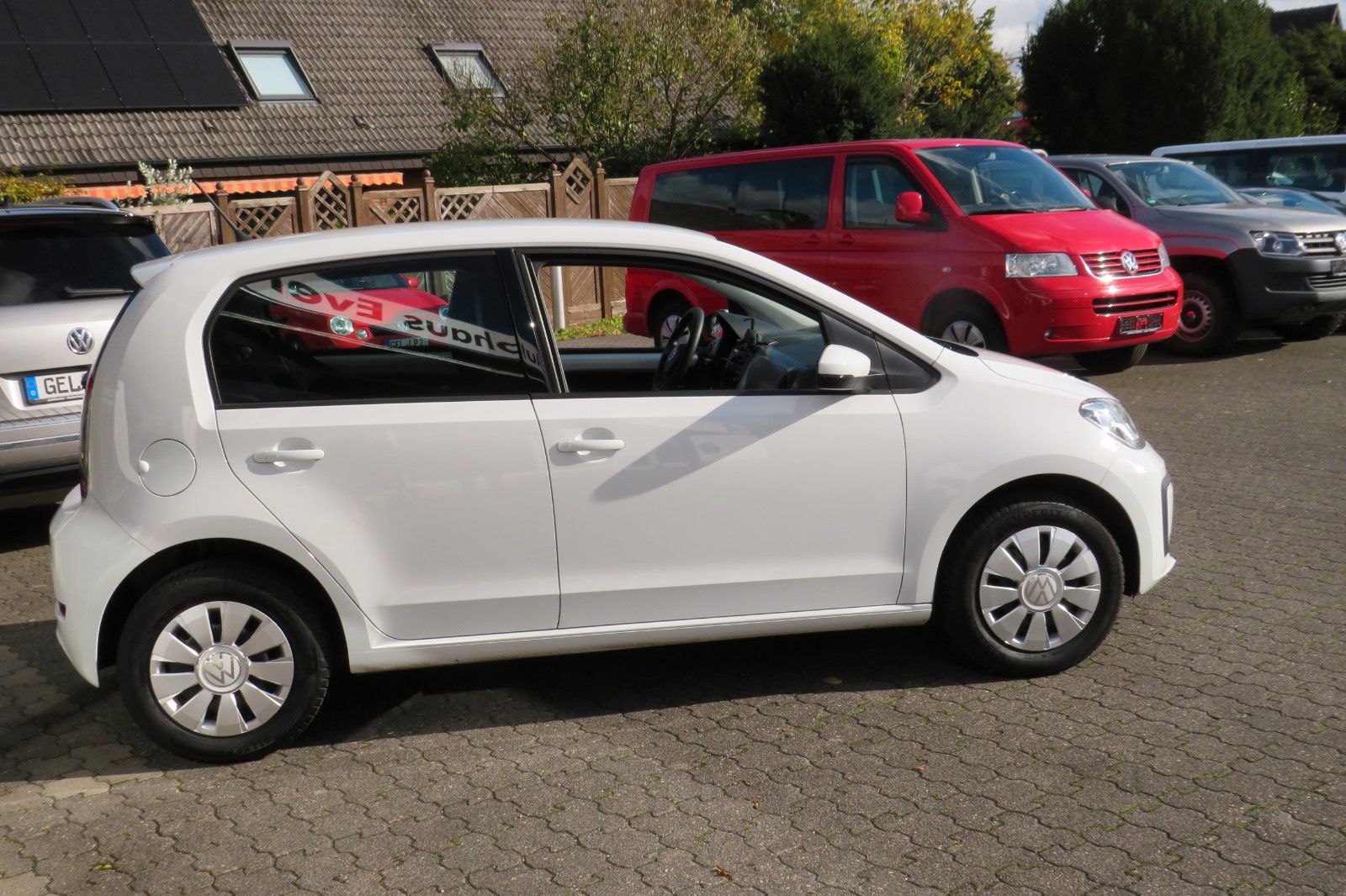 Fahrzeugabbildung Volkswagen up! GRA KLIMA PDC NOTBREMS APP-CONNECT 1.HD