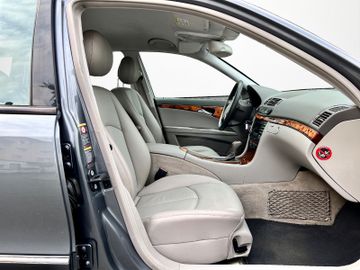 Mercedes E 240 - 10