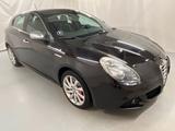 Alfa Romeo Giulietta Turismo - Alfa Romeo Giulietta: Coupe
