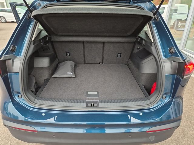 Tiguan 2.0 TDI Life *DSG*STANDH*AHK*PANO*REAR VI
