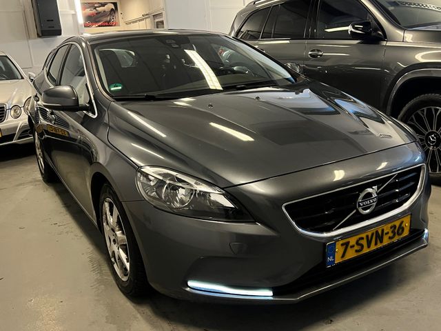 Volvo V40 1.6 D2 5-DOORS NAVI CLIMA LED