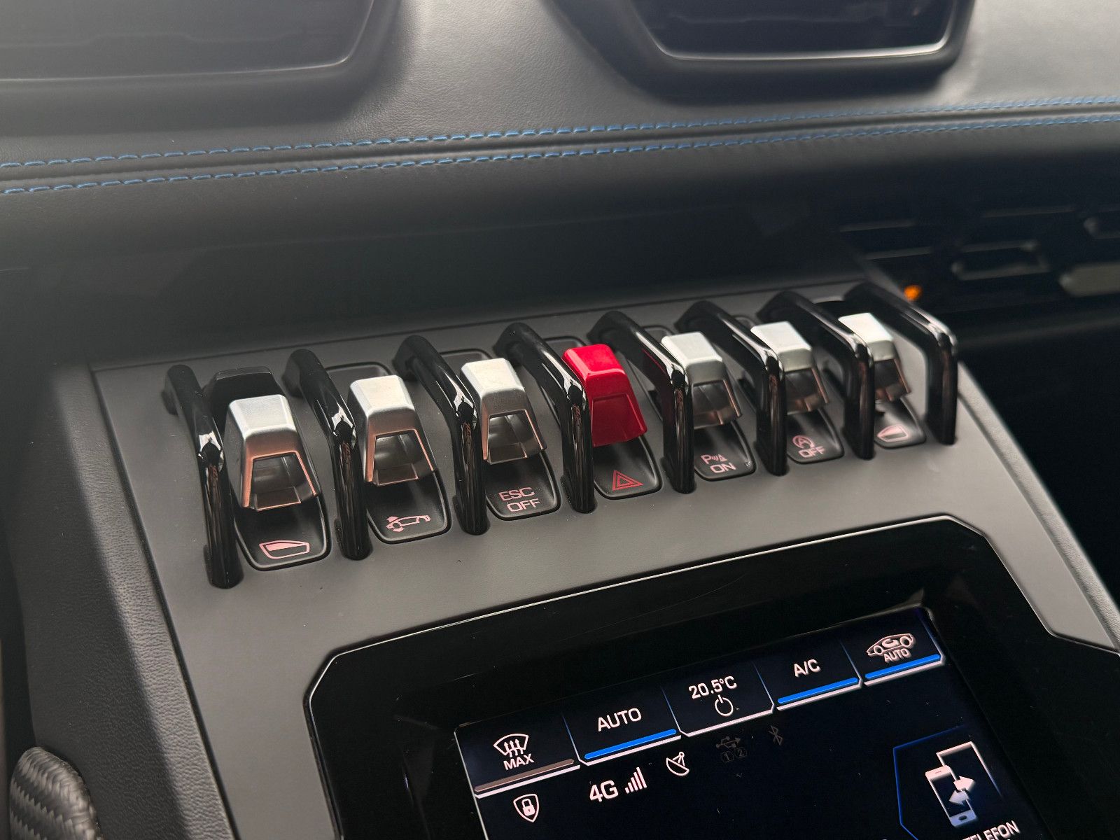 Fahrzeugabbildung Lamborghini Huracán EVO V10 /LIFT/SENSONUM/KAMERA/ACC