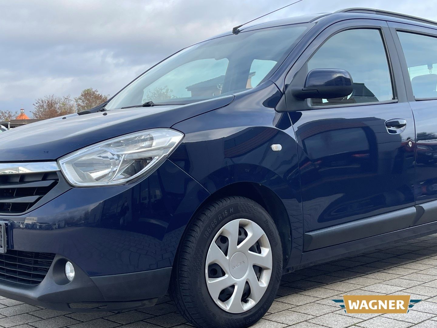 Fahrzeugabbildung Dacia Lodgy Laureate 4x2 1.5 dCi 110 FAP Klimaanlage