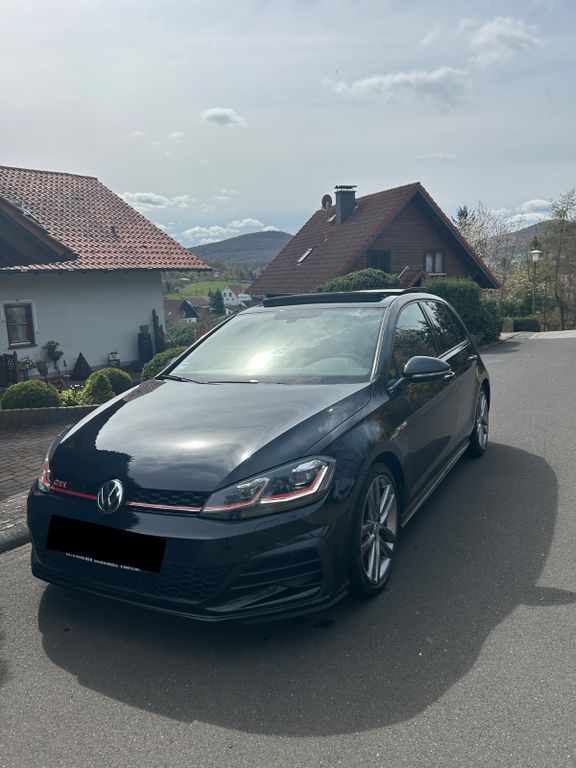 Image of Volkswagen Golf