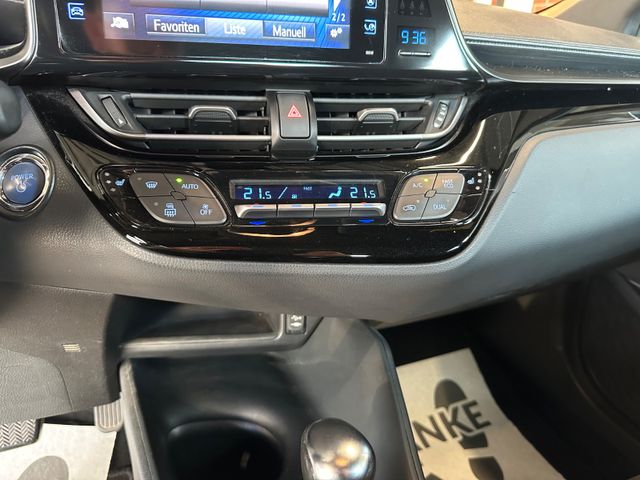 Toyota C-HR  Hybrid Flow