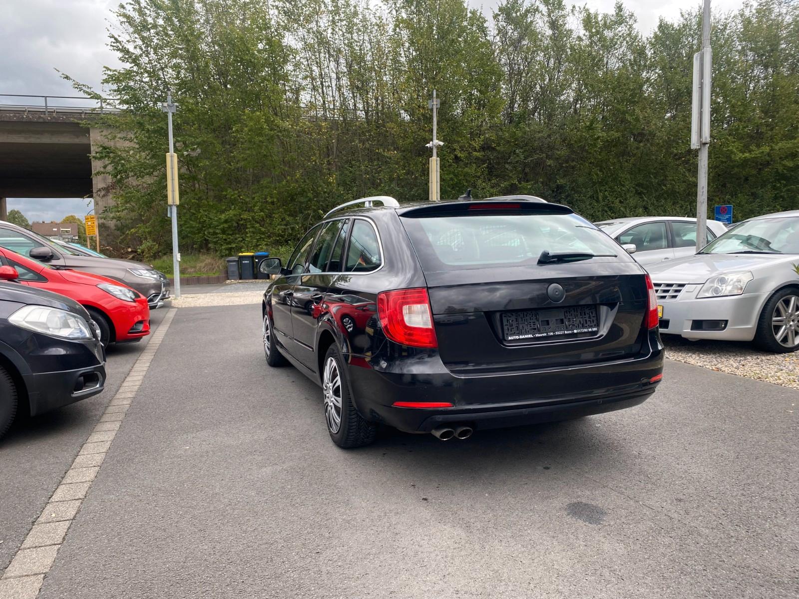 Skoda Superb 2010 — photo 6