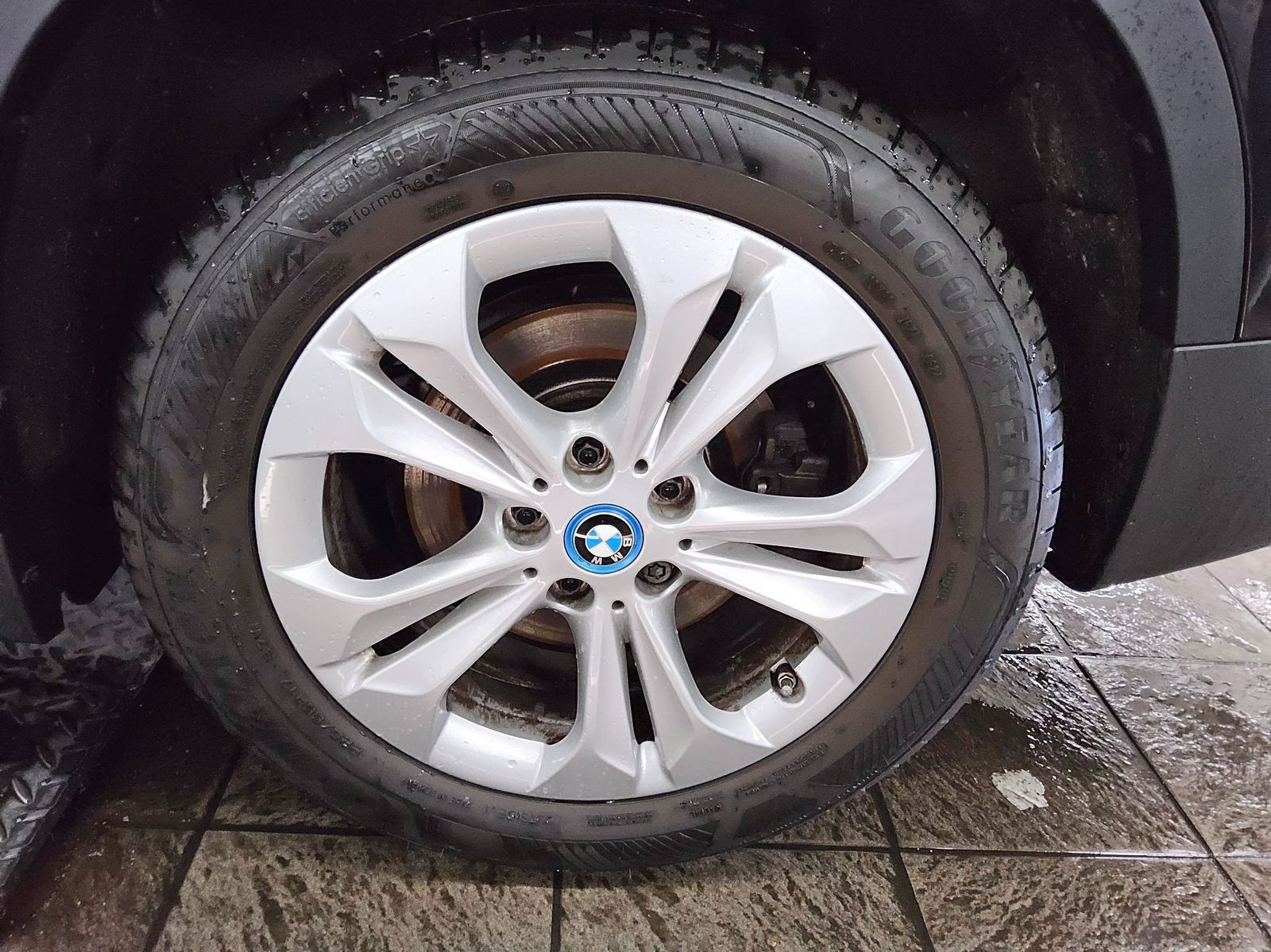 BMW X1 xDrive25e Advantage Navi PDC Shz foto 10