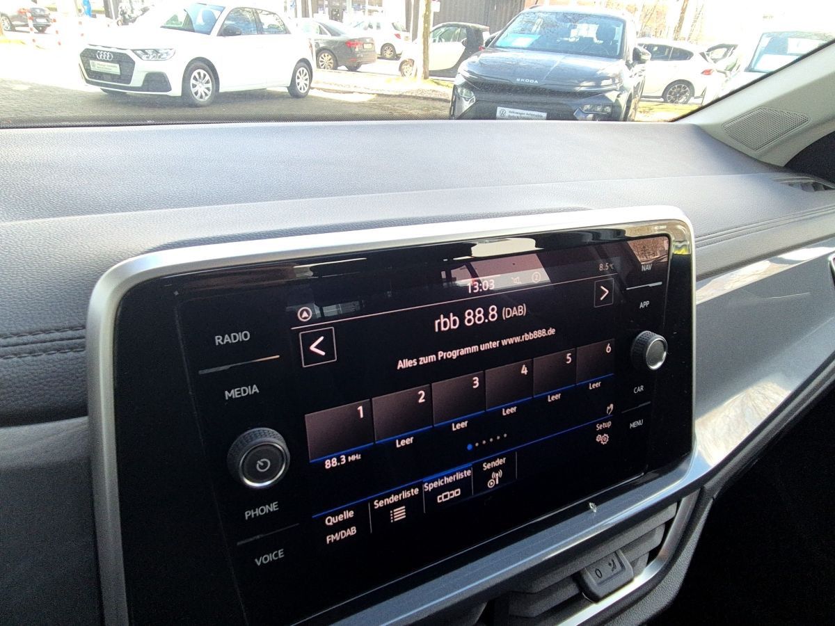 Volkswagen T-Roc - Bild 11