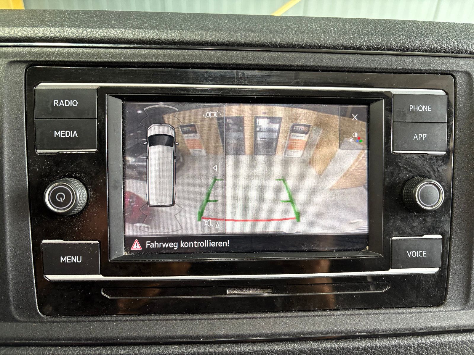 Fahrzeugabbildung Volkswagen CrafterKasten 35 lang Hochdach FWD/AUTOMATIK