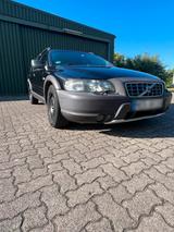 Volvo XC70 AWD D5 Automatik AHK - gebrauchte Volvo XC70 aus dem Jahr 2004