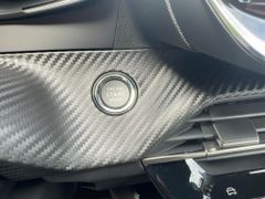 Foto Nummer 16: PEUGEOT 2008