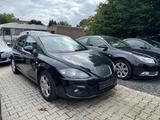 Seat Leon Reference - Seat Leon aus 2011: R