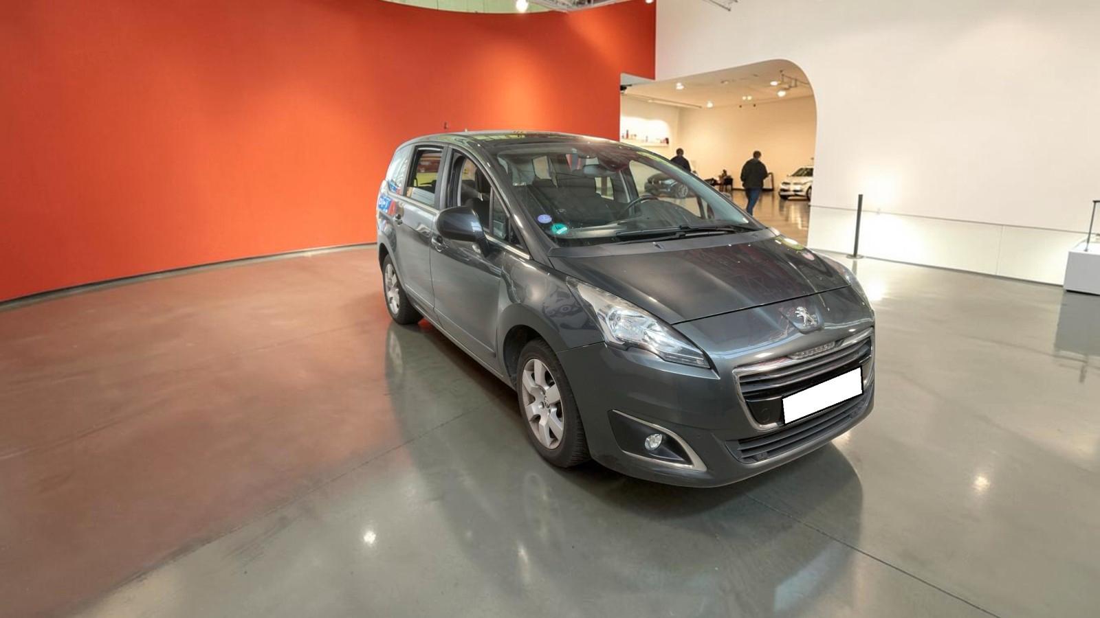 Peugeot 5008 Active, Navi, PDC, 1. Hand, MwSt.