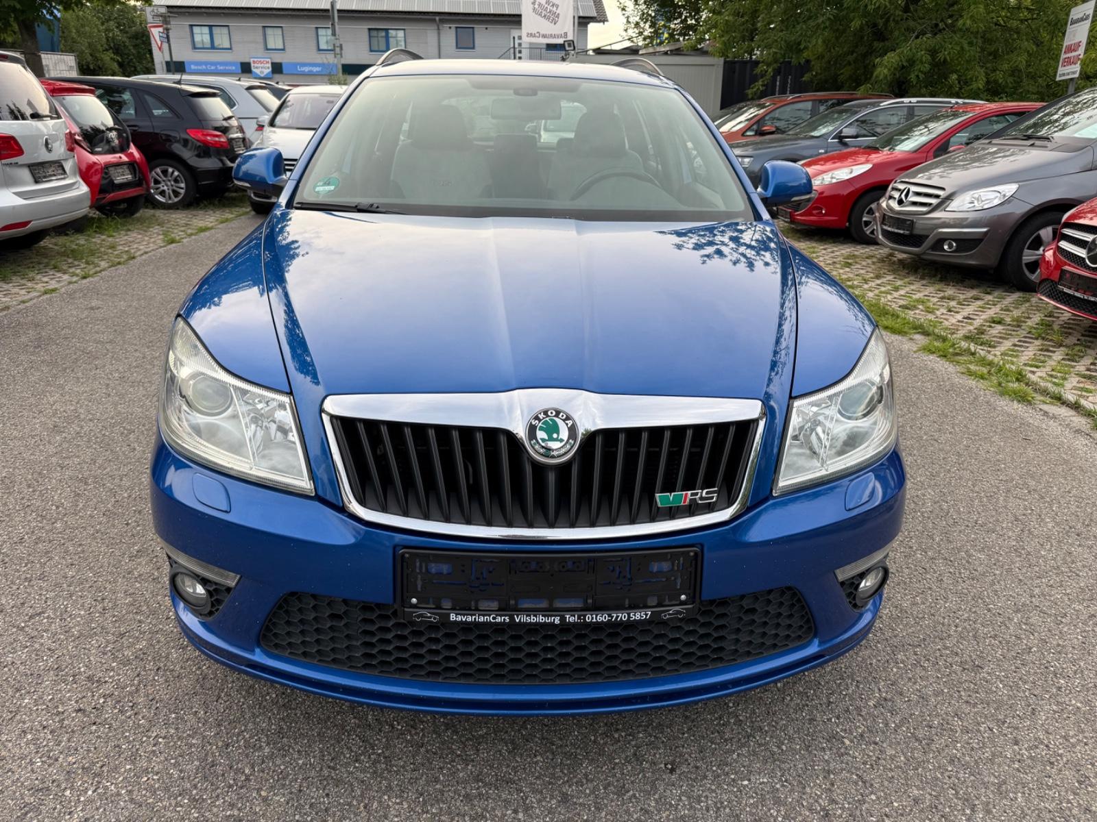 SKODA OCTAVIA - RS - 200 CV - BVM - CARNET ENTRETIEN