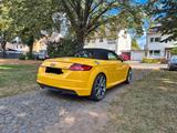 Audi TT Roadster 2.0 TFSI S tronic quattro - - : Gelb, Cabrio