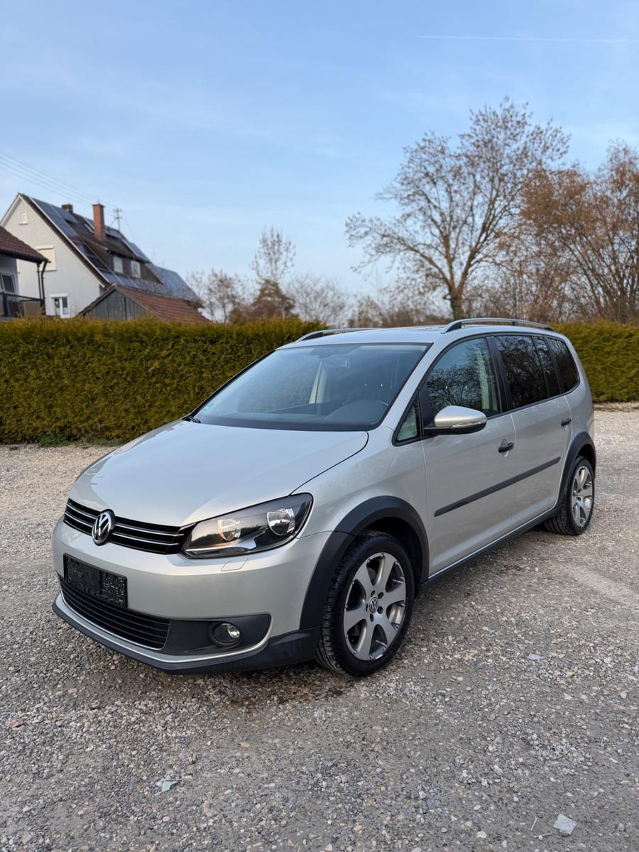 Volkswagen Touran CrossTouran*Automatik*7 Sitze*