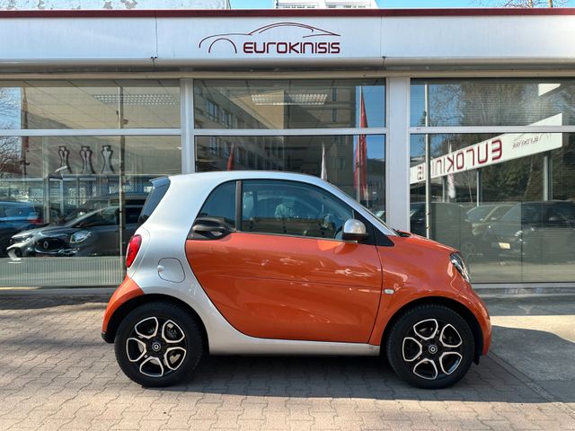 Smart fortwo 66kW DCT prime*PANO*NAV*SHZ*LEDER*JBL*KAM