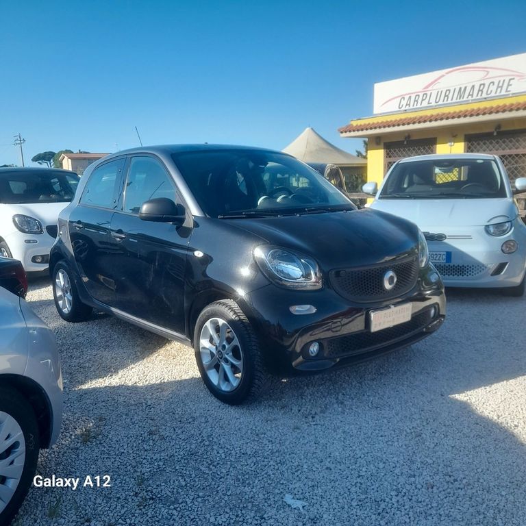 Image of Smart ForFour