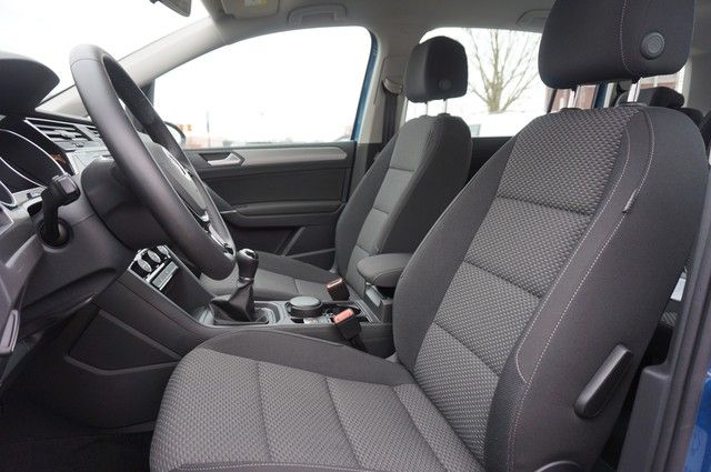 Fahrzeugabbildung Volkswagen Touran (5T1)(04.2015->) Comfortline BMT/Start-St