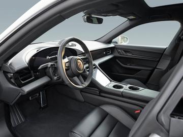 صورة 4 لـ 2025 Porsche TAYCAN