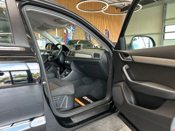 MYAUTOCENTER – Gebraucht- und Jahreswagen mit Werkstattservice in Pfaffenhofen Audi Q3 *1-Hand*Keyless*Tempo*PDC*SitzHZ*