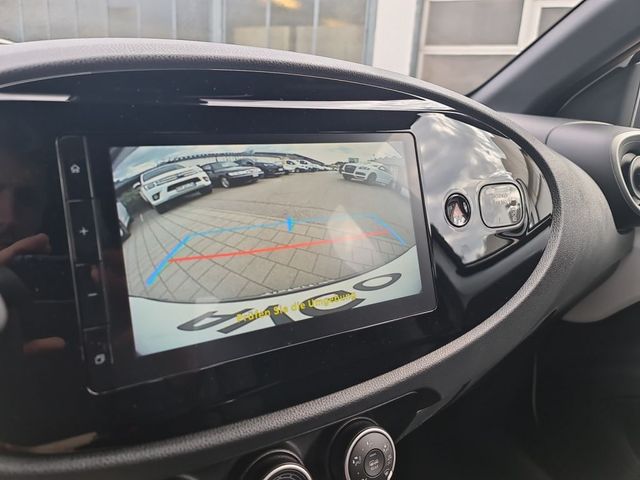 Aygo X Play