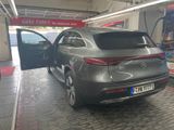 Mercedes-Benz Letzte Woche EQC400 4MATICUnfallfrei JungeSterne - Mercedes-Benz EQC: Privatanbieter