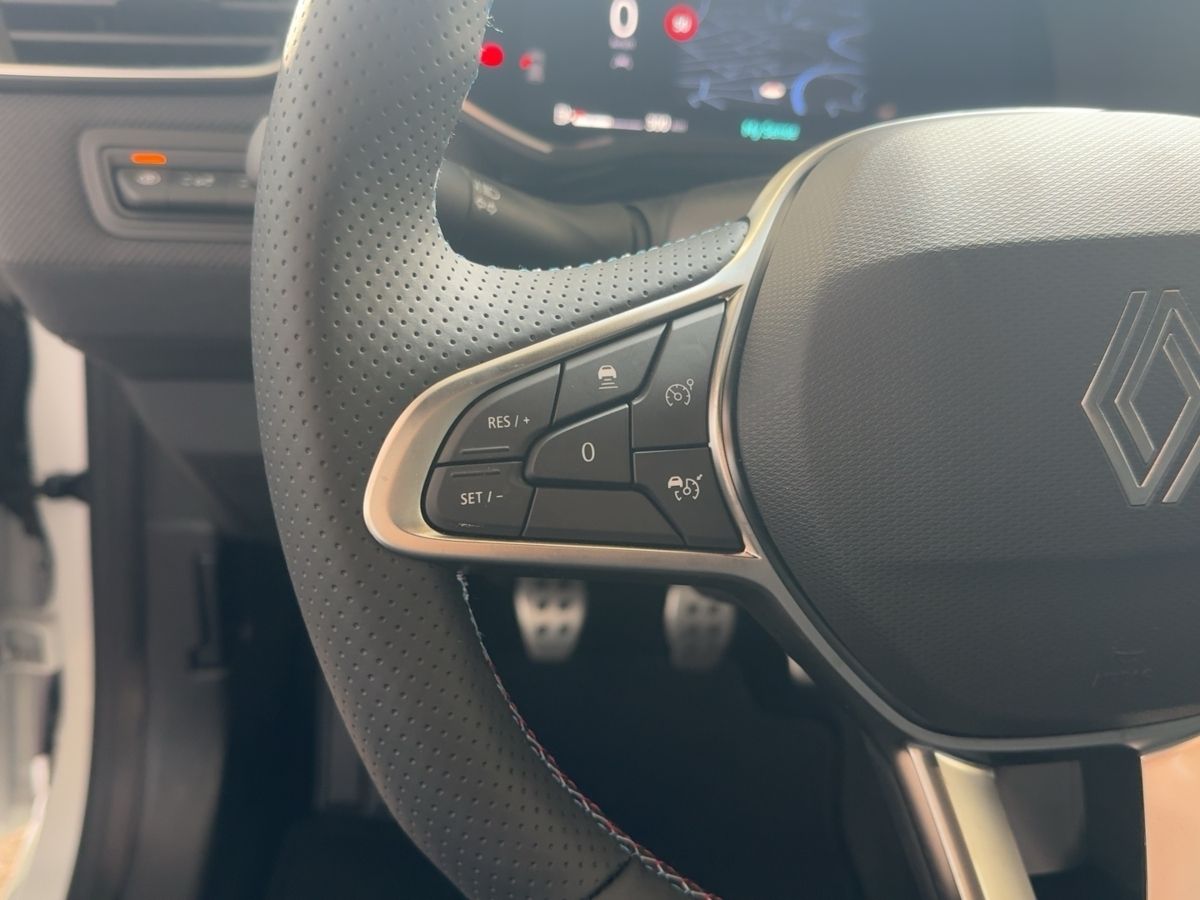 Fahrzeugabbildung Renault Clio Esprit Alpine TCe 90 SHZ*360KAMERA*