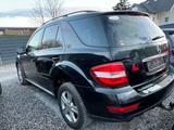 Mercedes-Benz ML 300 ML ML 300 CDI BlueEfficiency 4Matic - Mercedes ML 300 mit Schiebedach