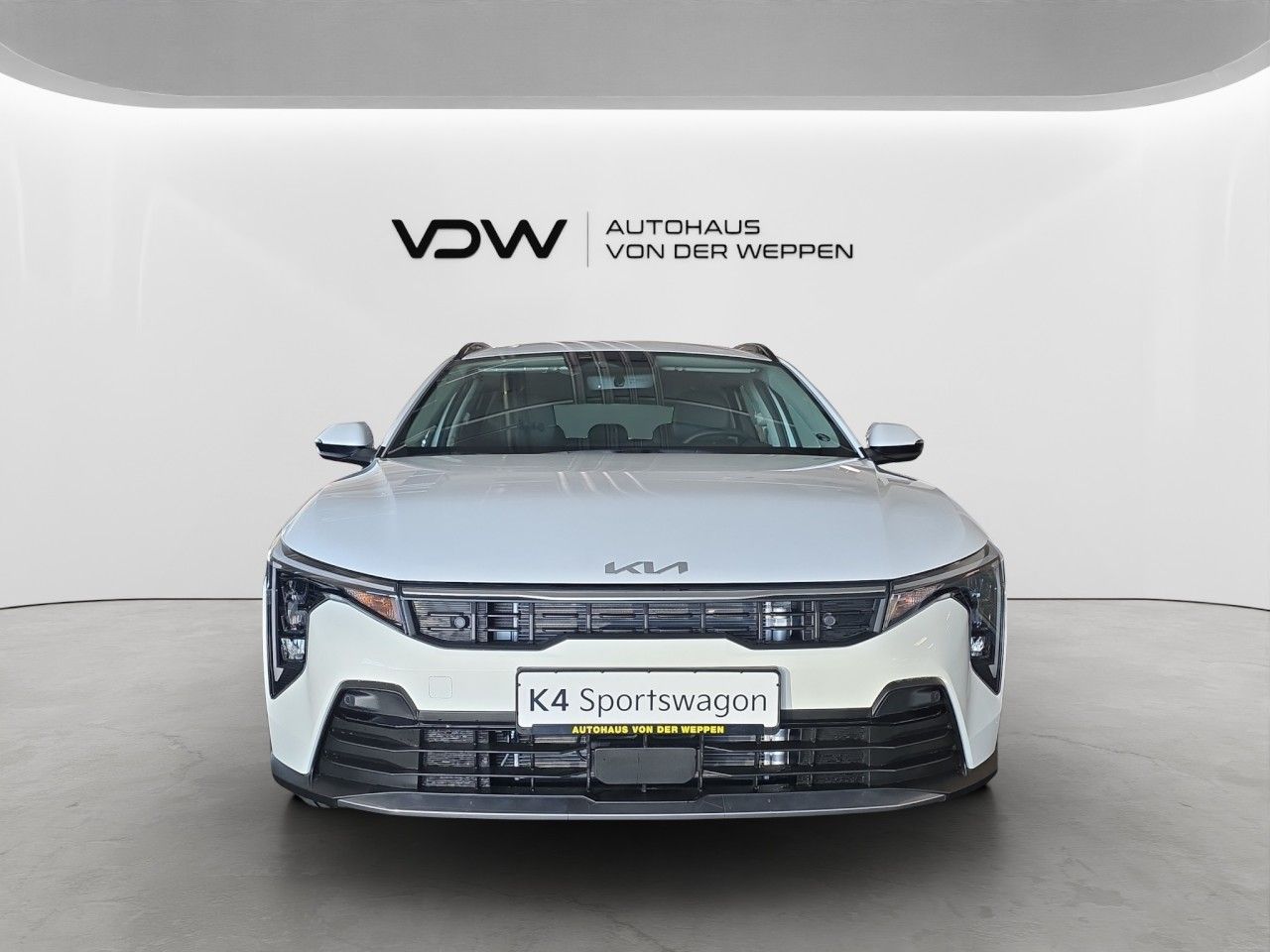 Kia K4 - Bild 2