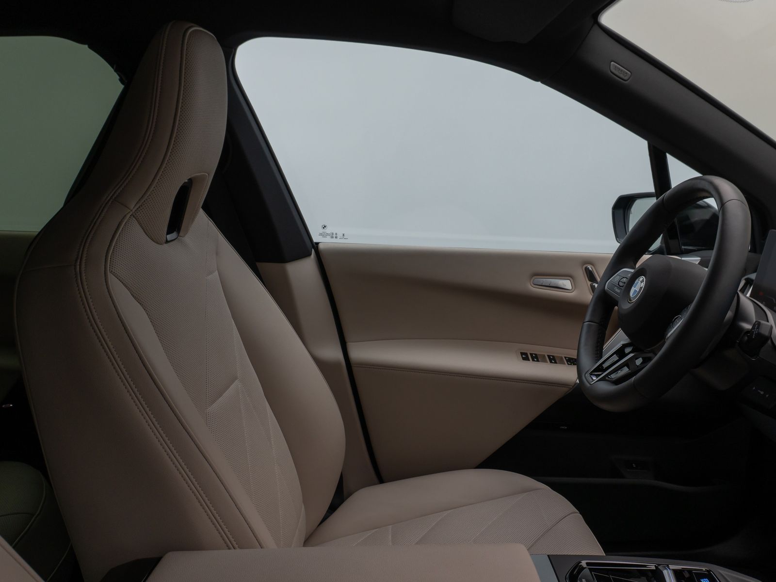 Fahrzeugabbildung BMW iX xD40 Laser 360°DAB H/K SoftCl ACC AHK Sport