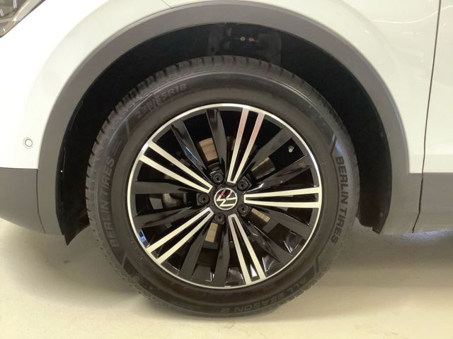 Tiguan Active 1,5 l 96 kW LED, Navi, ACC, FS beh