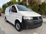 Volkswagen T5  2.0 TDI Kombi 8 Sitzer - Volkswagen T5 Kombi: 8 Sitzer