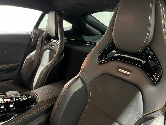 Mercedes-Benz AMG GT R Coupe Speedshift DCT 7G Deutsches Model