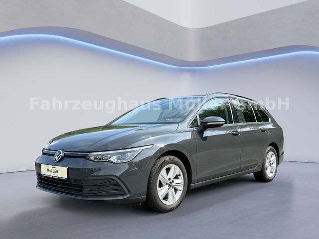 VW Golf VIII Variant Life 85kW+DSG+LED+SHZ