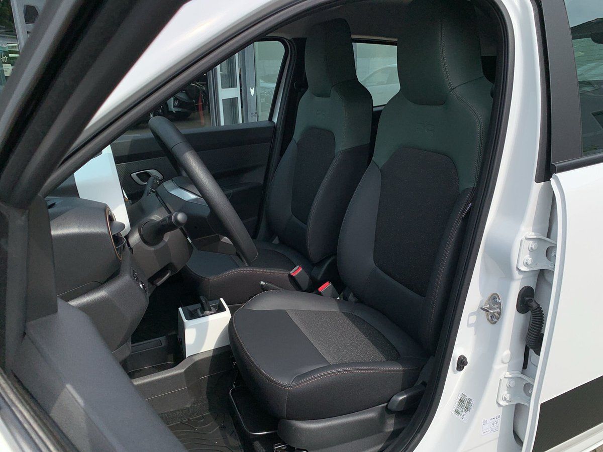 Dacia Spring - Bild 9