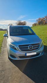 Mercedes-Benz V 250 L, Voll, Pano/Schiebedach, Allrad, 8-Sitze