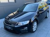 Skoda Octavia Combi RS XENON LEDER 1 HAND AHK - Skoda Octavia: RS Combi