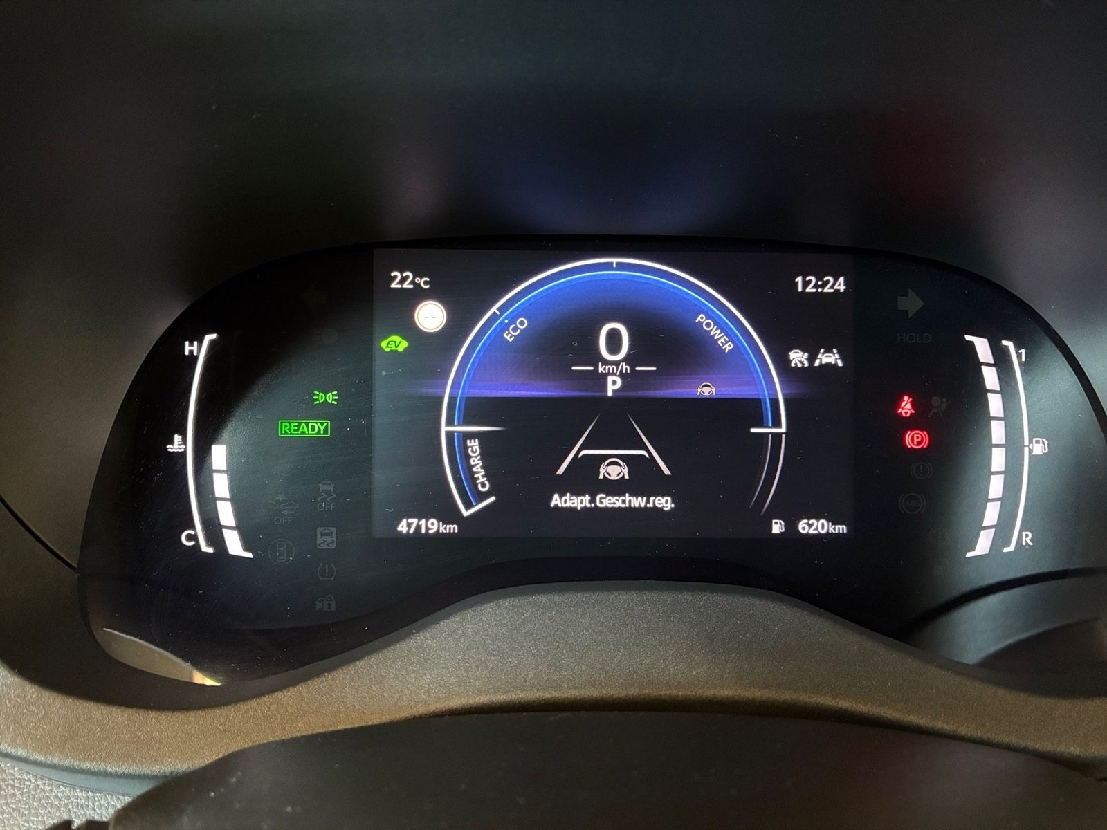 Fahrzeugabbildung Toyota Yaris 1.5 Teamplayer Safety P. Winter P, LED, SH