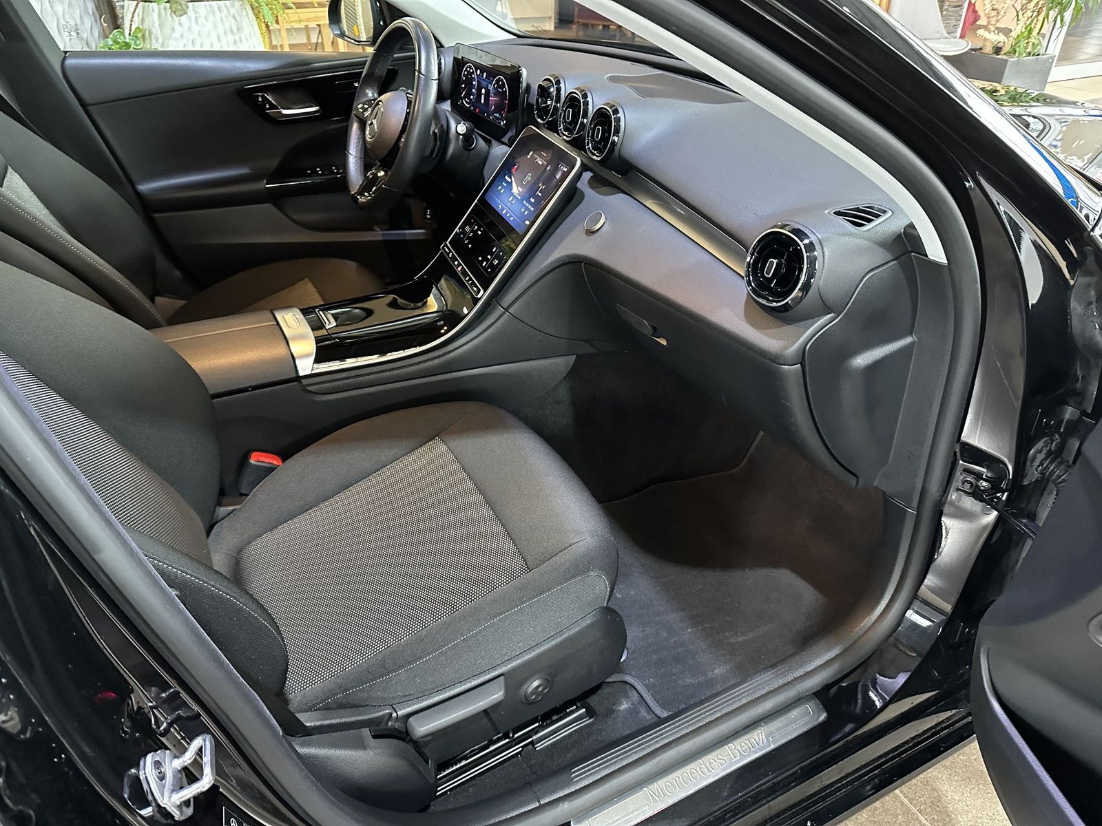 Mercedes-Benz C 200 Business SHZ LED Navi Mid-Hybrid Tempomat foto 17