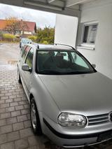 Volkswagen Golf 4 Variant - Volkswagen Golf aus 2000: Kombi
