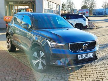 Volvo XC40 MHD Core 2WD KLIMA-LED-SHZG-NAVI-FSHZG