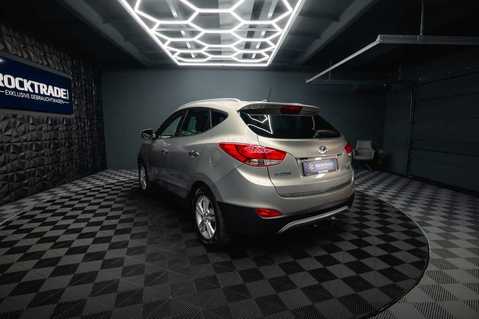 Fahrzeugabbildung Hyundai ix35 Premium AWD Autom. *Kamera*Navi*TÜV Neu*LED